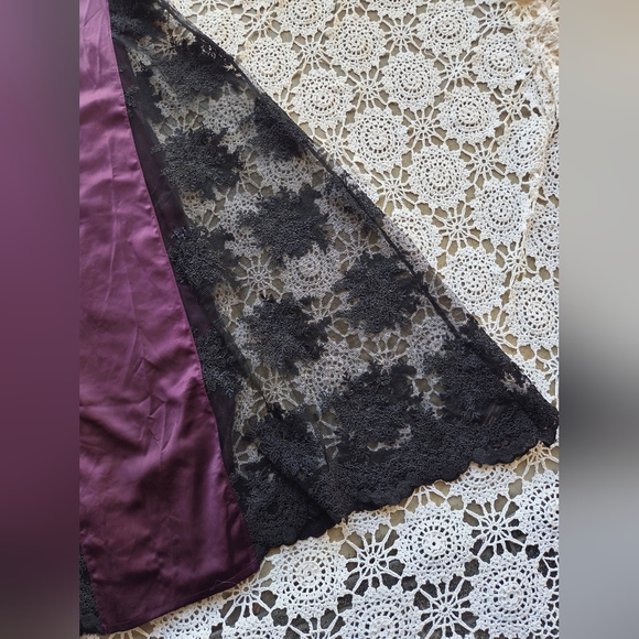 NWOT Dolls Kill Window Lustrous Heart Maxi Dress | Goth - Picture 6 of 12